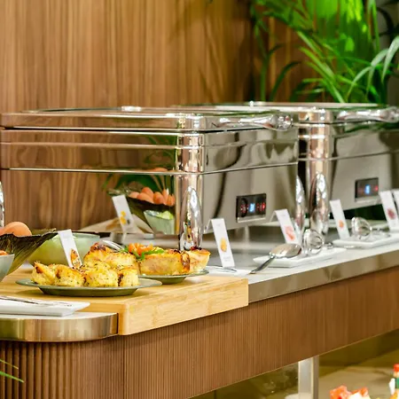 Turim Hotell 4*