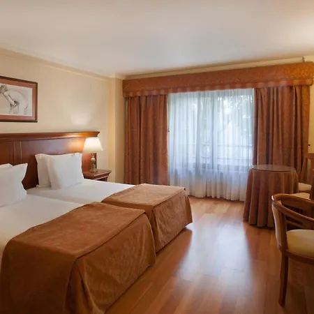 Otel Turim 4*