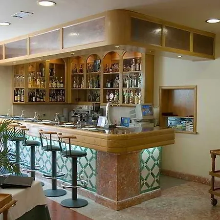 Otel Turim 4*